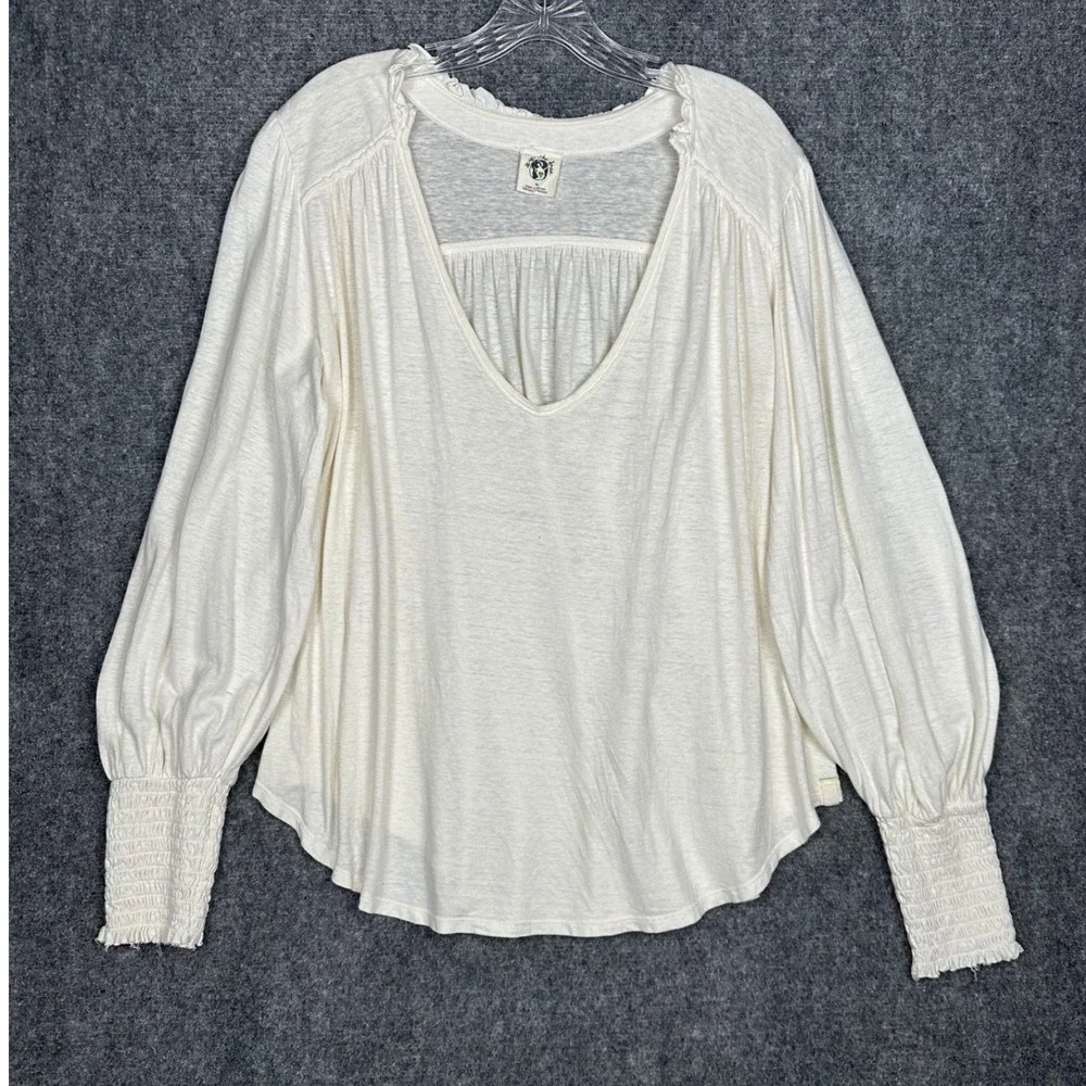 Free People Women Smocked Cuff V Neck Top Medium Boho Slub Knit Ivory White - Picture 2 of 12